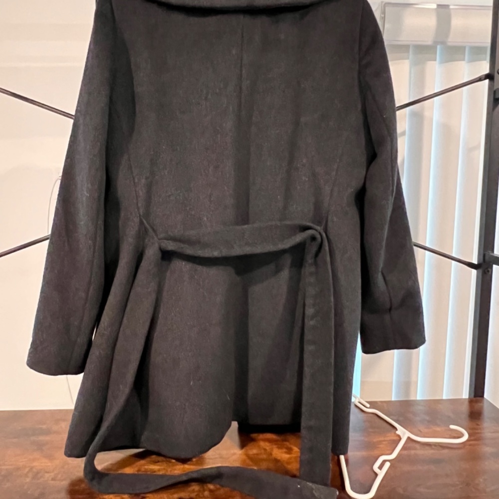 Calvin Klein overcoat - Picture 2 of 2